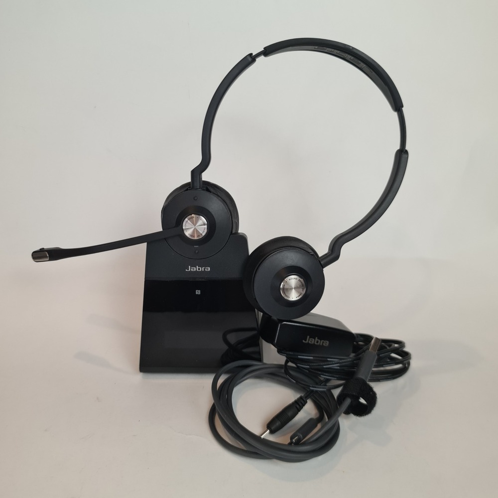 Jabra Engage 75 Stereo Wireless DECT Headset with Touchscreen Base Dual Black